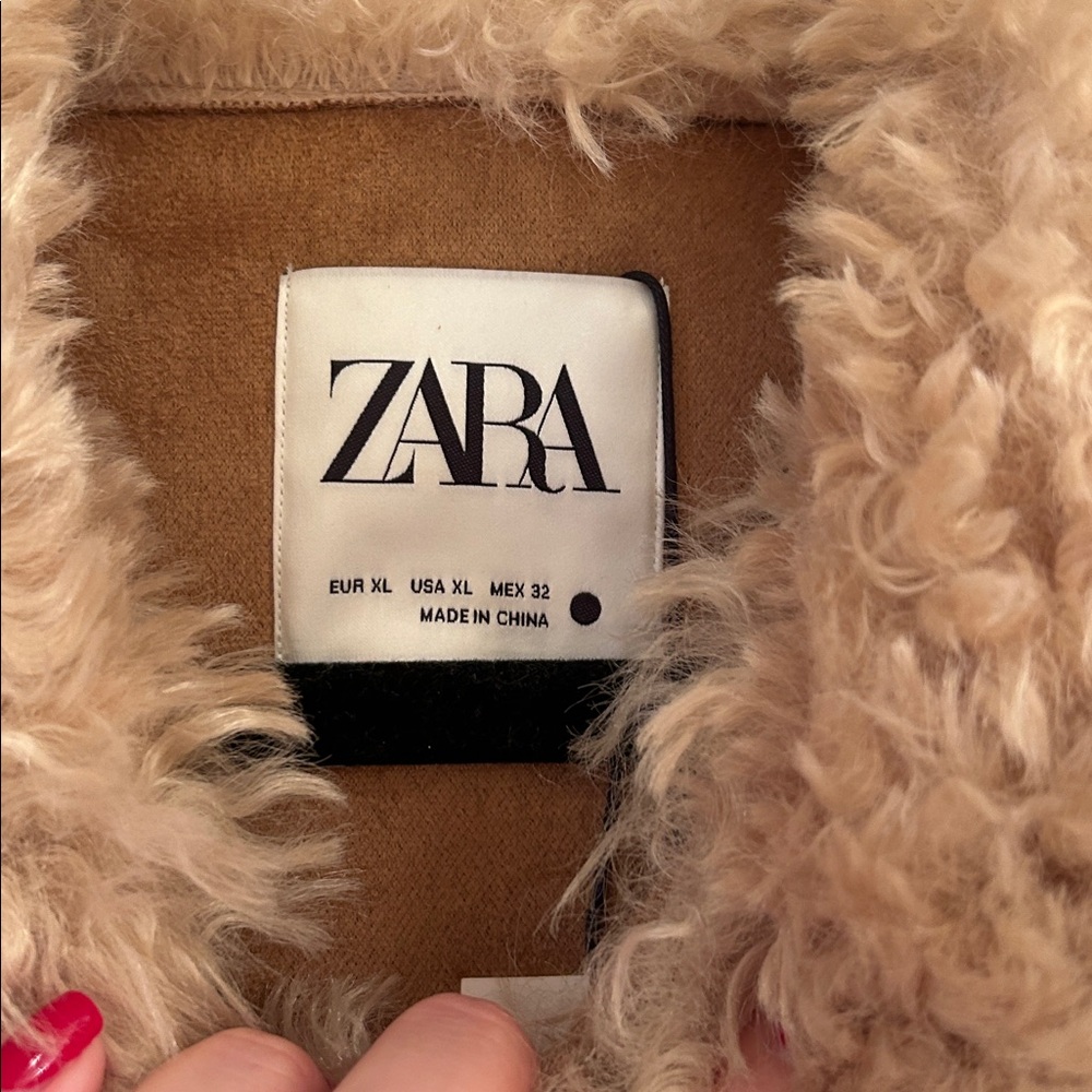 Zara Faux Fur Coat - NWT - Picture 4 of 6